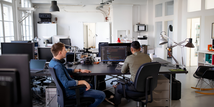 How to Choose the Right AI Agent Framework for Your Enterprise