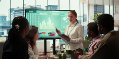 AI-Powered Dashboards: How They Simplify Data Interpretation